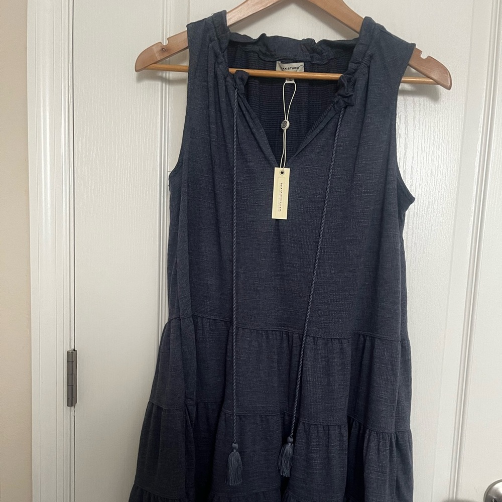 Max Studio Sleeveless Casual Dress